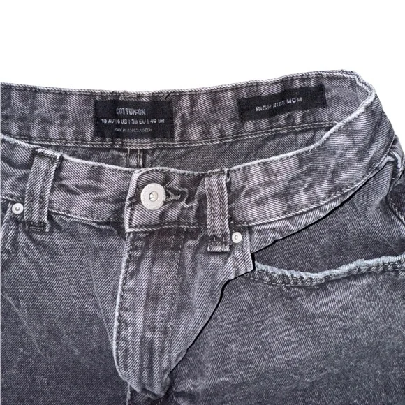 Cotton On High Rise Mom Shorts Black Wash Size 6 - Picture 3 of 4